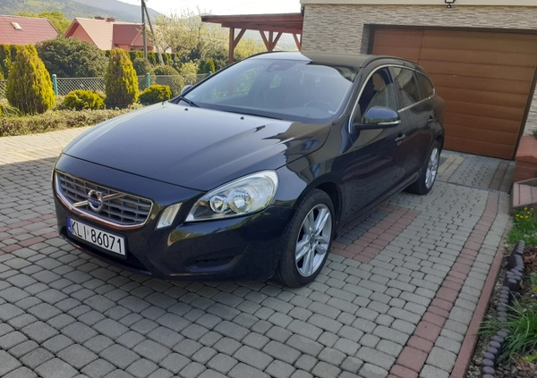 Volvo V60 cena 34800 przebieg: 189000, rok produkcji 2012 z Limanowa małe 46